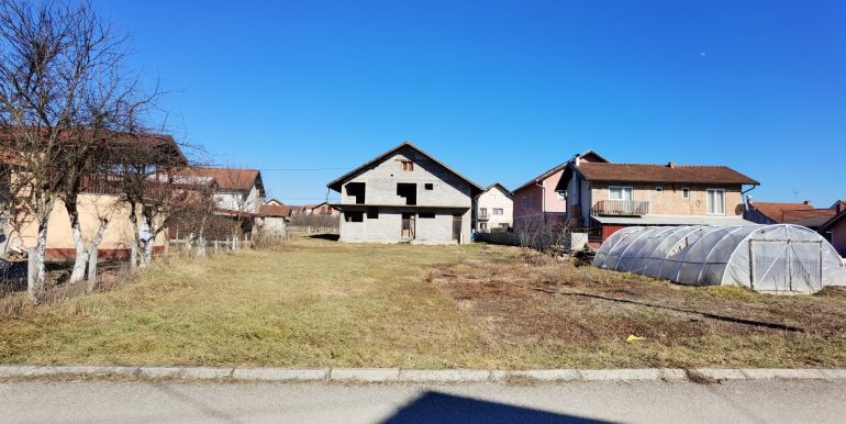 plac 815m2 cirkin polje jankovic (2)
