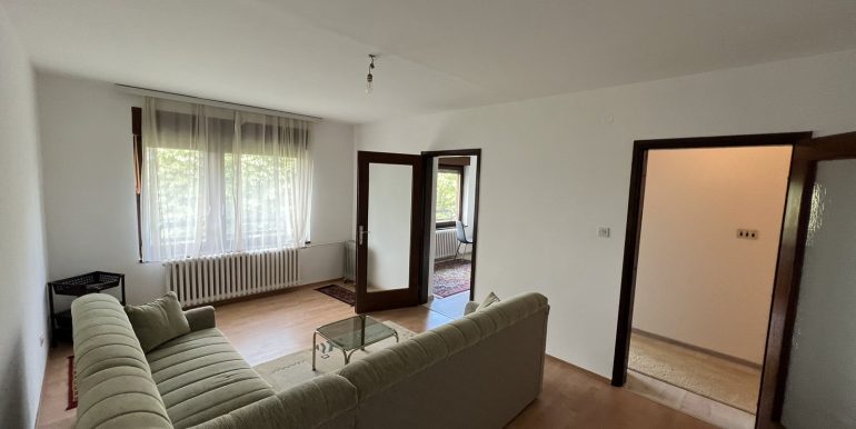 IMG-4032