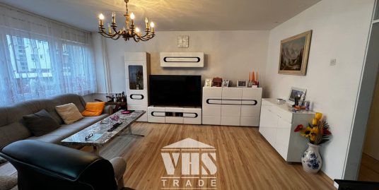 Trosoban stan 82m2 Centar, Prijedor