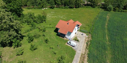 Vikendica 56m2 Podovi, Sanski Most